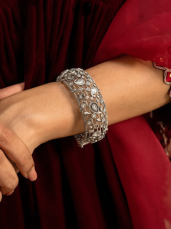 Chham Chham Bangle in 925 Oxidised Silver