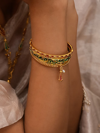 Sagai Shor Bangles in Gold Plated 925 Silver
