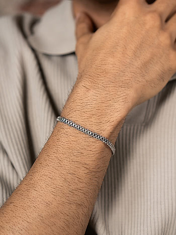 Echo 9 Inches Men's Bracelet in 925 Silver