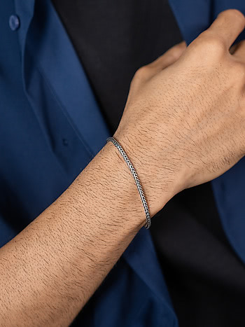 Knot 9 Inches Men's Bracelet in 925 Silver