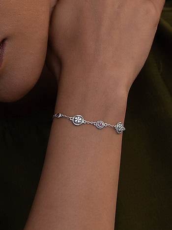 The Nourisher Elephant Bracelet Crafted in 925 Silver