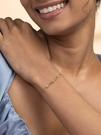 Link of Blossoms Bracelet in Gold Plated 925 Silver