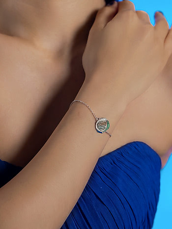 Flow Through Storms Bracelet in 925 Silver