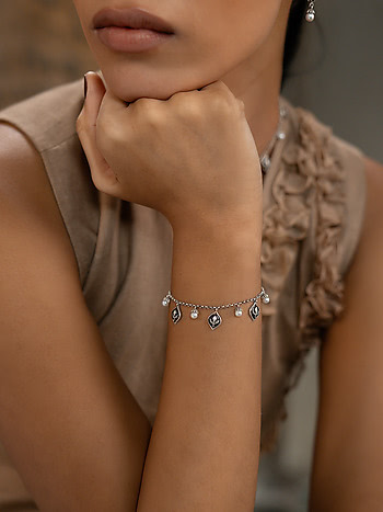 Ferocious Archery Bracelet in 925 Silver