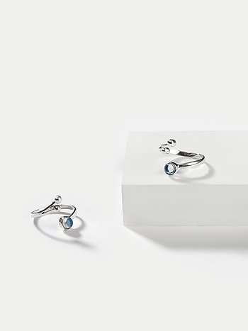 A Soothing Read Toe Rings in 925 Silver