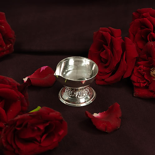 Samruddhi Diya Crafted in 925 Silver
