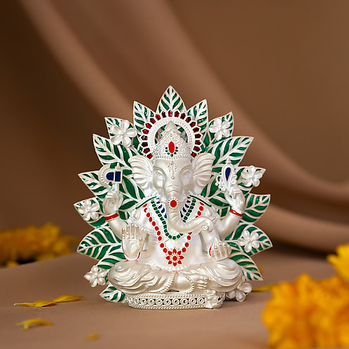Avighna Ganesh Idol in 925 Silver