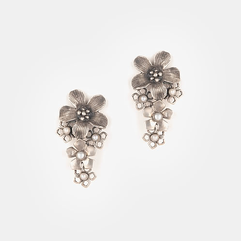 Susan B Earrings in 925 Oxidised Silver