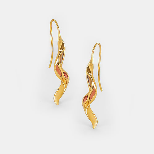 Forged by Challenges Earrings in Gold Plated 925 Silver