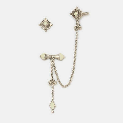 Rudra Mismatch Earrings in Oxidised 925 Silver