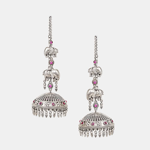 The Herd Leader Elephant Earrings Crafted in 925 Silver