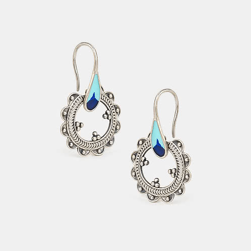 Taal Earrings in 925 Silver