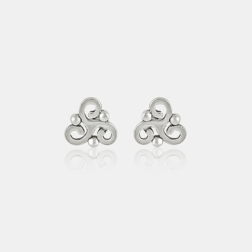 Rooh Stud Earrings in 925 Silver