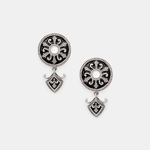 Impassable Bagh Nakh Earrings in 925 Silver