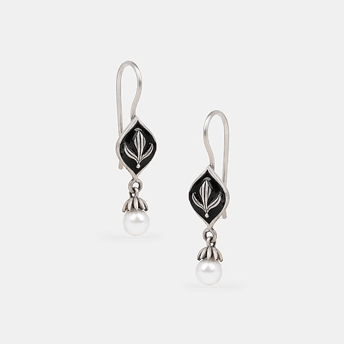Tenacious Archery Earrings in 925 Silver