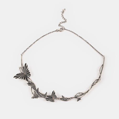 Oxidised Chasing My Unrealistic Goals Necklace in 925 Silver