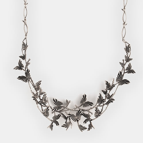 Oxidised Chasing My Burning Passion Necklace in 925 Silver