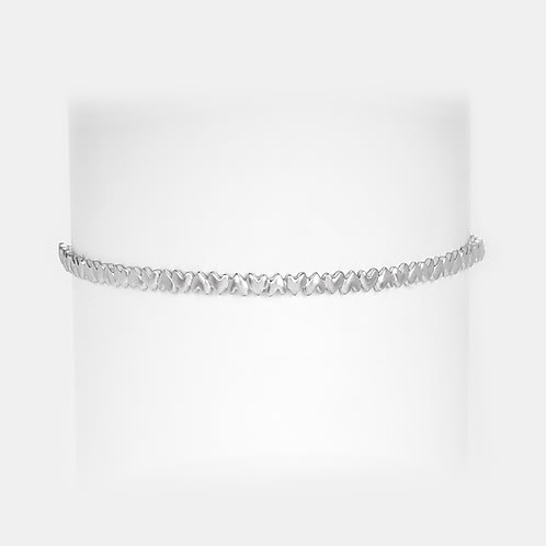 You and Your Happy Squeals Heart Choker in 925 Silver