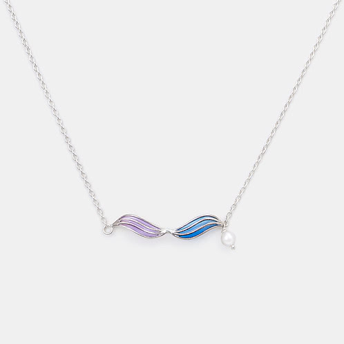 Glide through Chaos Necklace in 925 Silver
