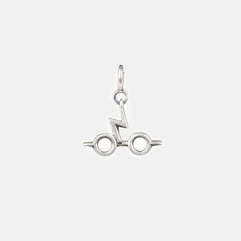 Scar and Specs Charm in 925 Silver