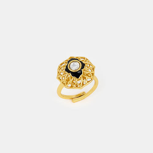 Queen of Solutions Ring in Gold Plated 925 Silver