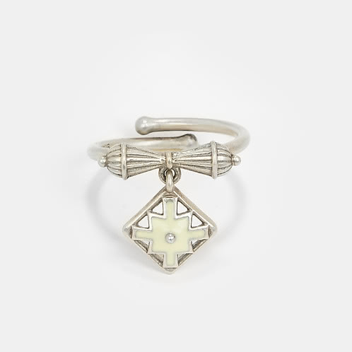 Chaukhdi Ring in Oxidised 925 Silver