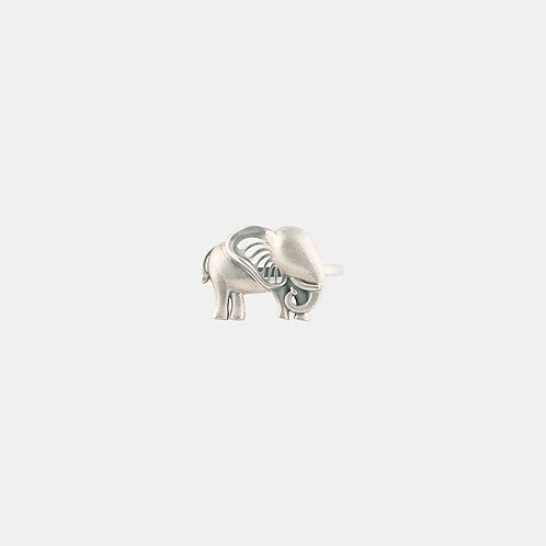 Shielding Matriarch Elephant Ring in 925 Silver