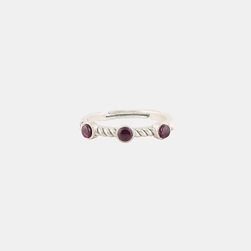 The Reassuring Touch Elephant Ring in 925 Silver