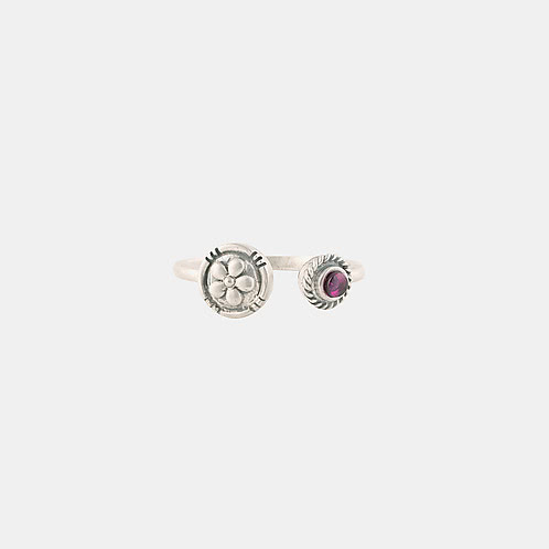 The Intuitive Gaze Elephant Ring in 925 Silver