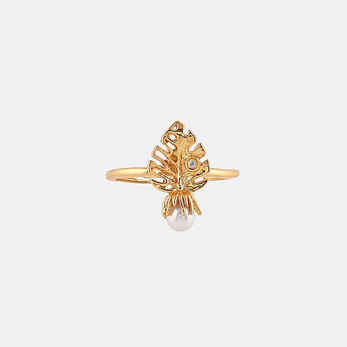Opulent Leaf Ring in Gold Plated 925 Silver