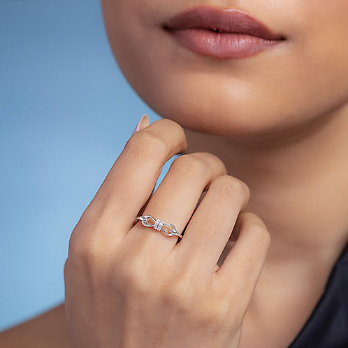 Snowdrop Ring in 925 Silver