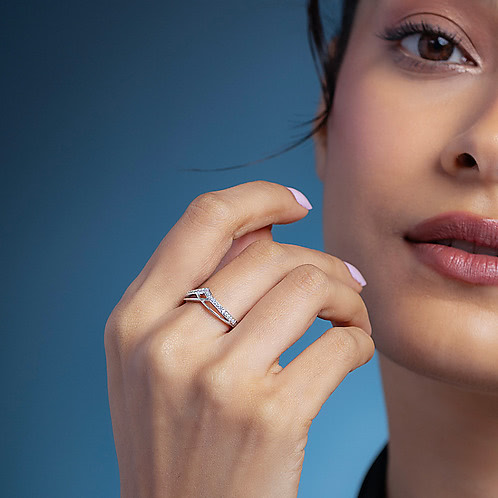 Intersecting Peak Ring in 925 Silver