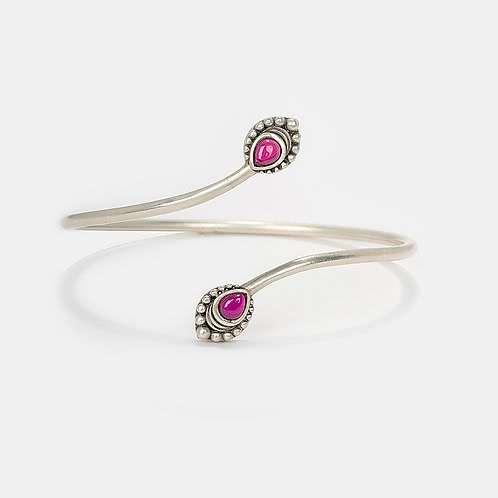 Feeling Suthri Oxidised Bracelet in 925 Silver