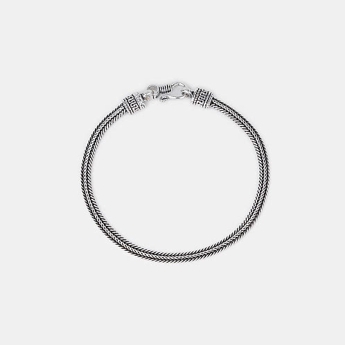 Aura 9 Inches Men's Bracelet in 925 Silver