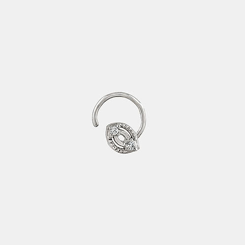 Delicate Daisy Nose Pin in 925 Silver