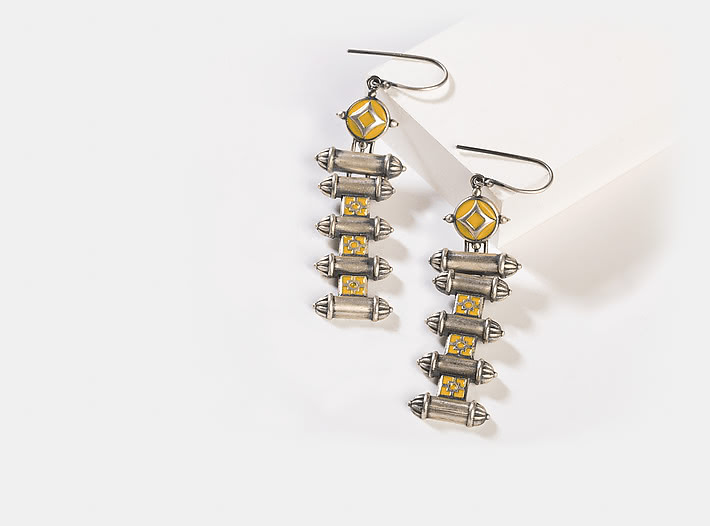 Antique Adhaata Pillar Earrings
