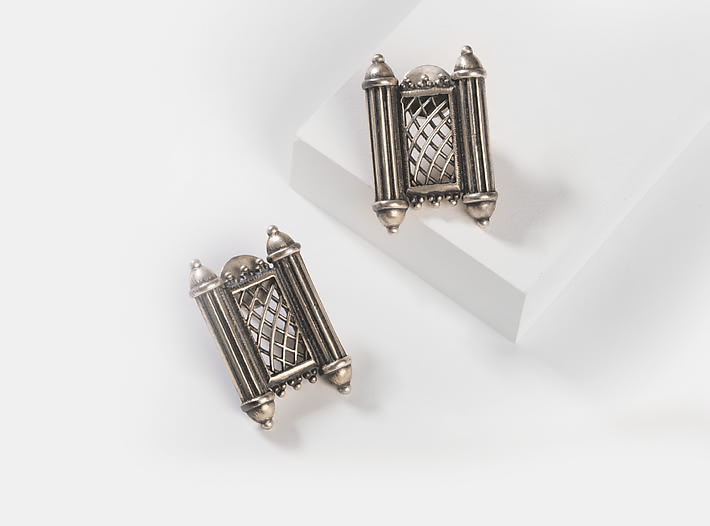 Antique Varya Jaali Earrings