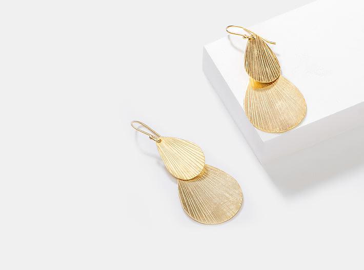 Easy Breezy Earrings in Gold Plating