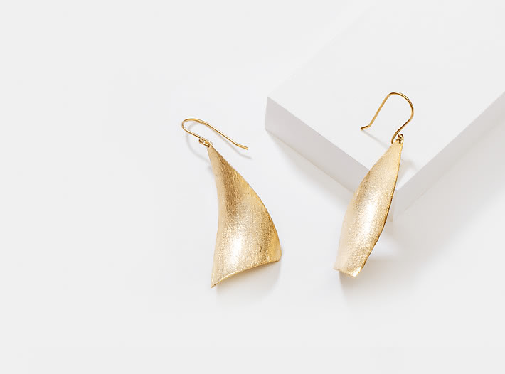 On Point Earrings in Gold Plating