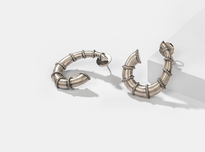 Antique Achintya Pillar Earrings