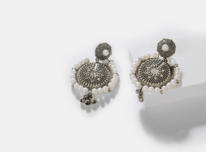 Pretty Glam Earrings