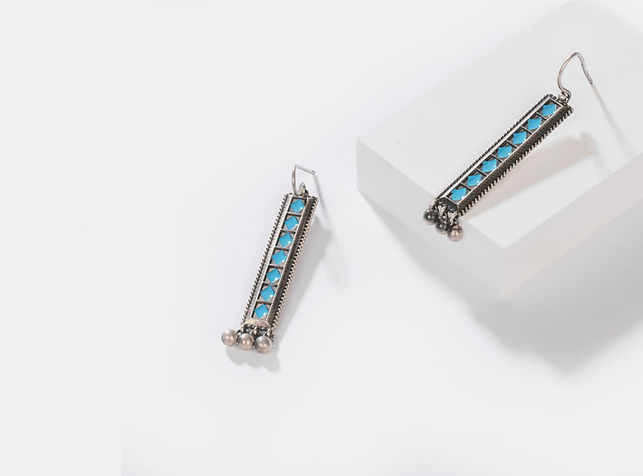 Antique Vapi Pillar Earrings