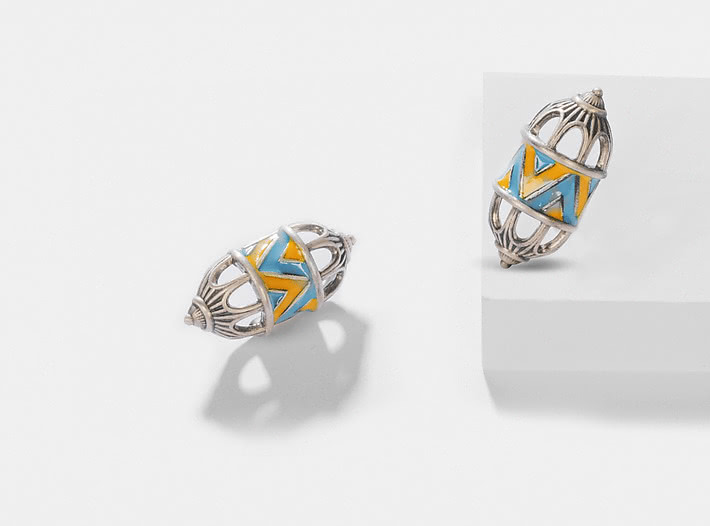 Antique Vartita Sculpture Earrings