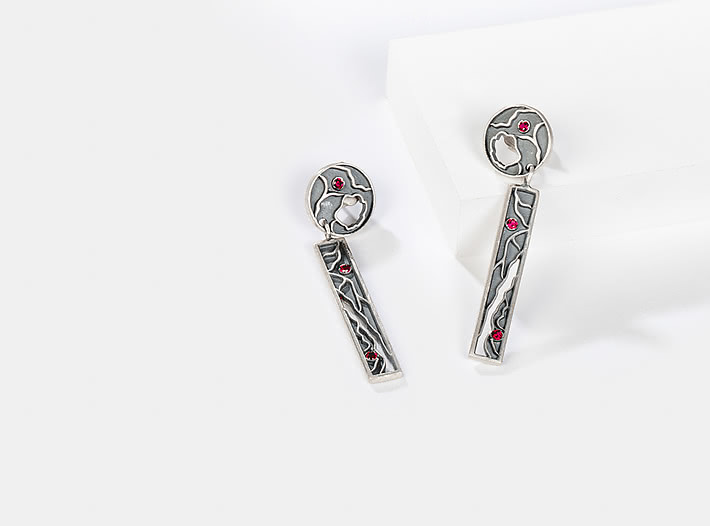 Unfair Lovely Earrings