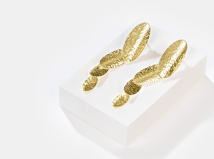 Slide Away Earrings in Gold Plating