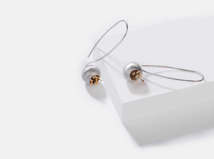 Tulip Earrings