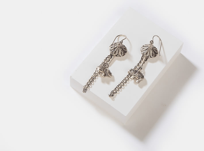 Antique No Gaitkeeping Earrings