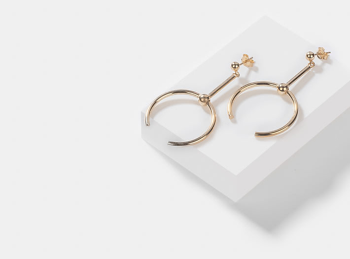 Beautiful People Earrings in Gold Plating