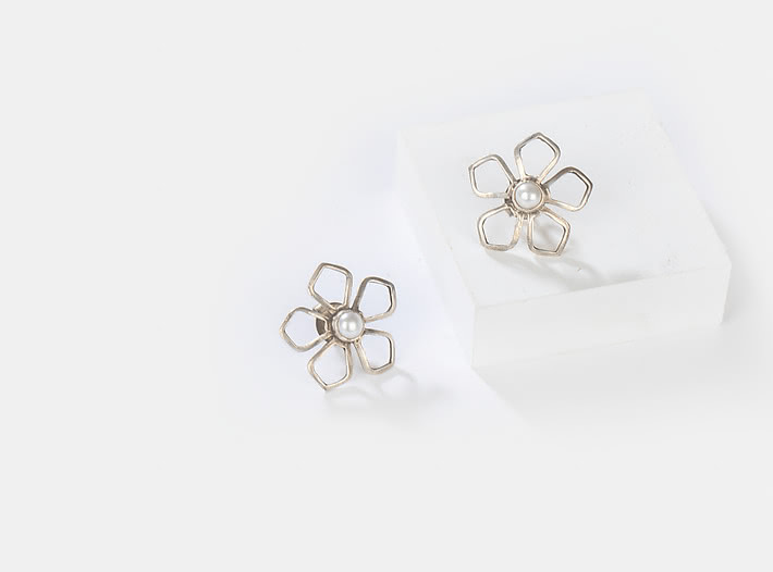 Gita G Earrings