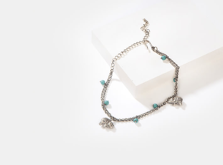 Antique Telling Tails Anklet